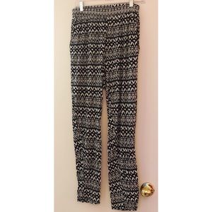 H&M Loose Fitting Stretchy Pants
